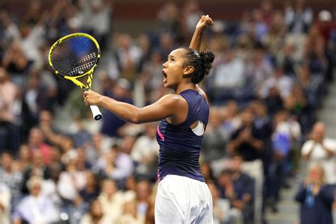 Fearless Fernandez battles past Sabalenka into first Grand Slam .